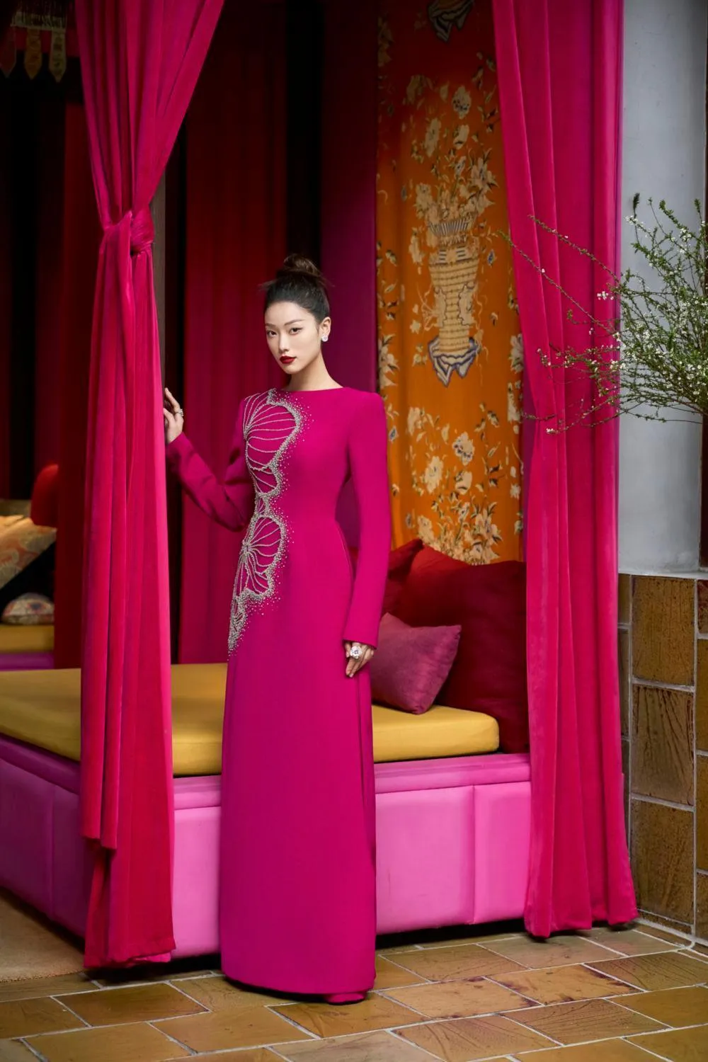 Brillz A-line Square Shoulder Velvet Satin Floor Length Ao Dai