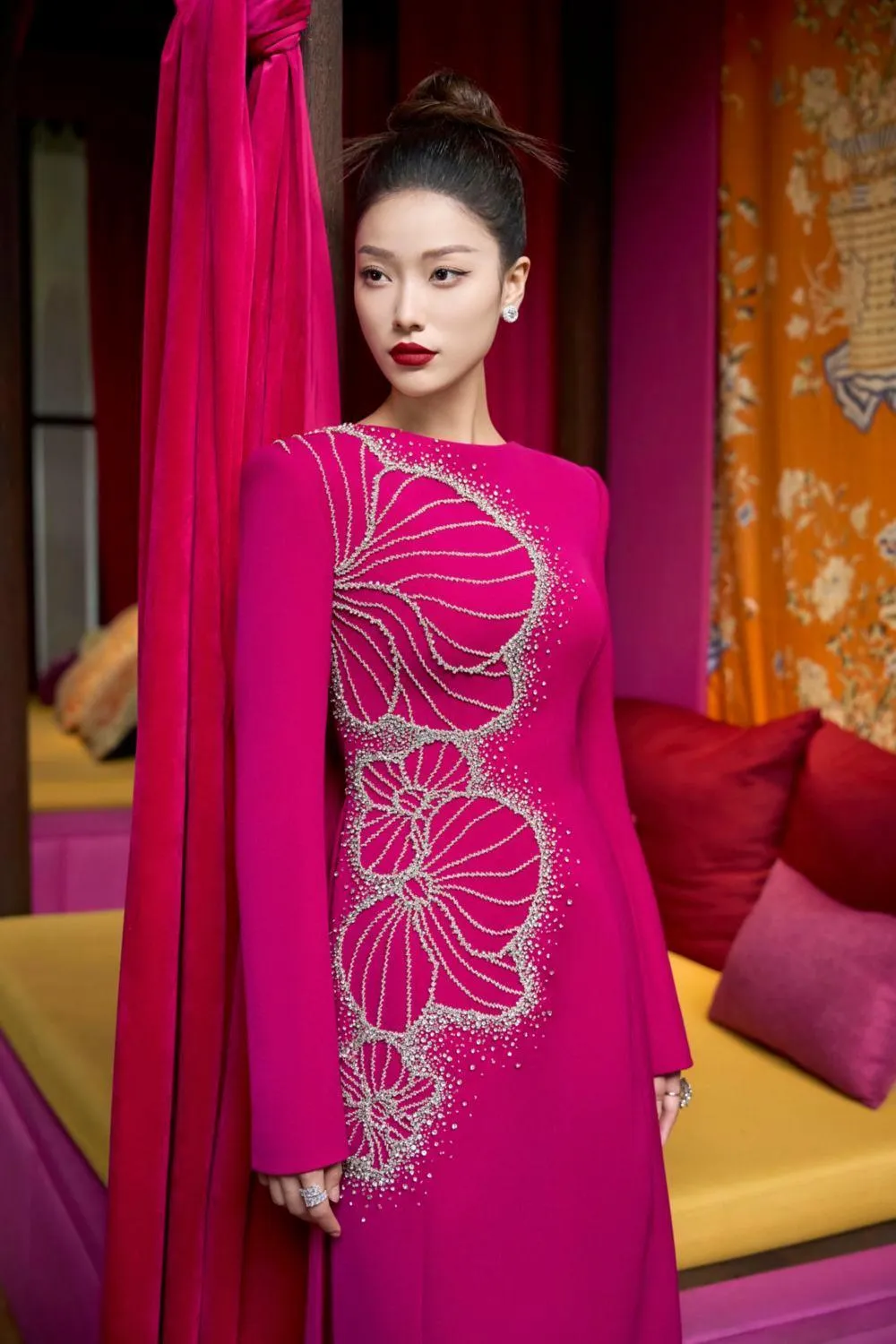 Brillz A-line Square Shoulder Velvet Satin Floor Length Ao Dai