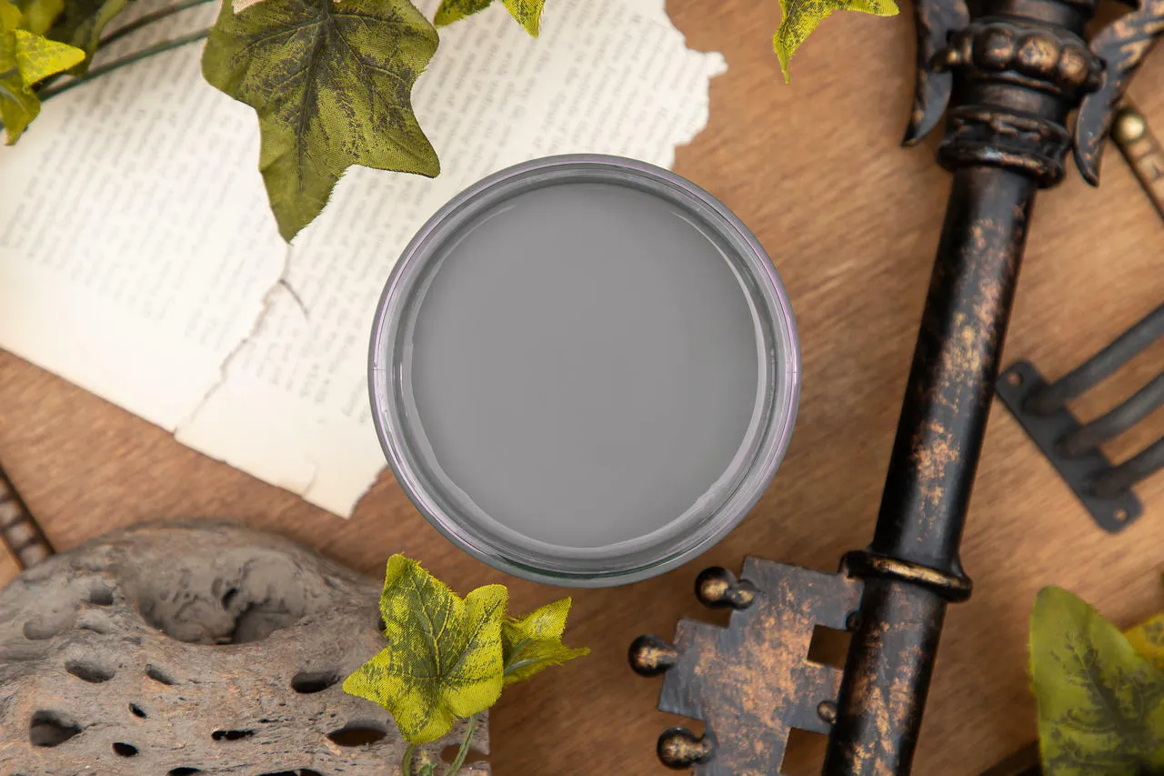 Dixie Belle - Hurricane Gray- Chalk Paint