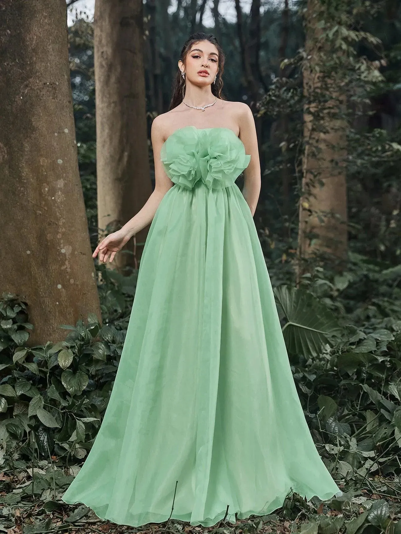 Elegant Organza Flower Decorate Strapless Party Dress