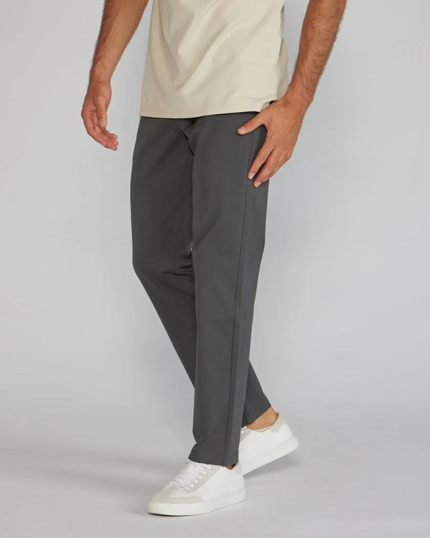 Everyday Pant 2.0 - Straight Fit <!-- Size 33 -->