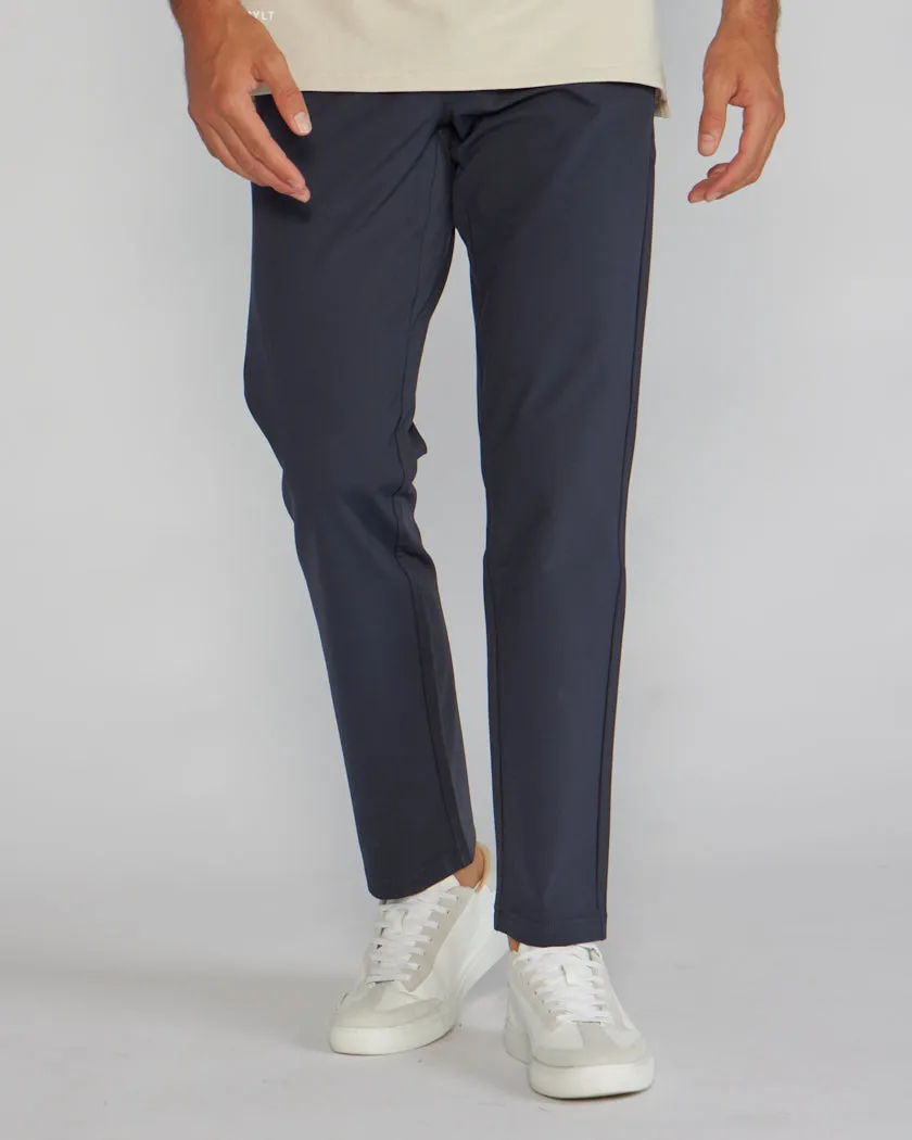 Everyday Pant 2.0 - Straight Fit <!-- Size 33 -->