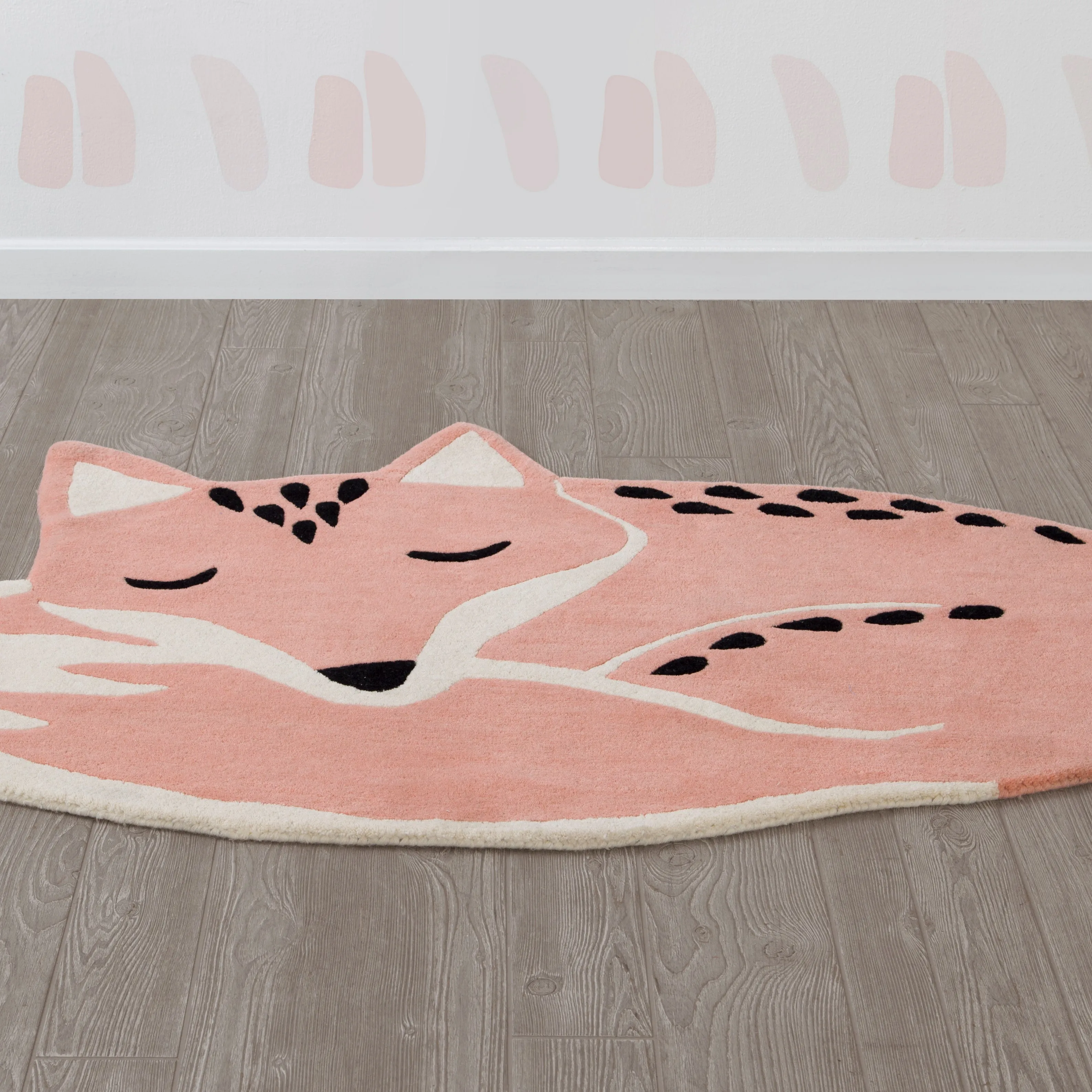 Hand-Tufted 100% Wool Fox Rug