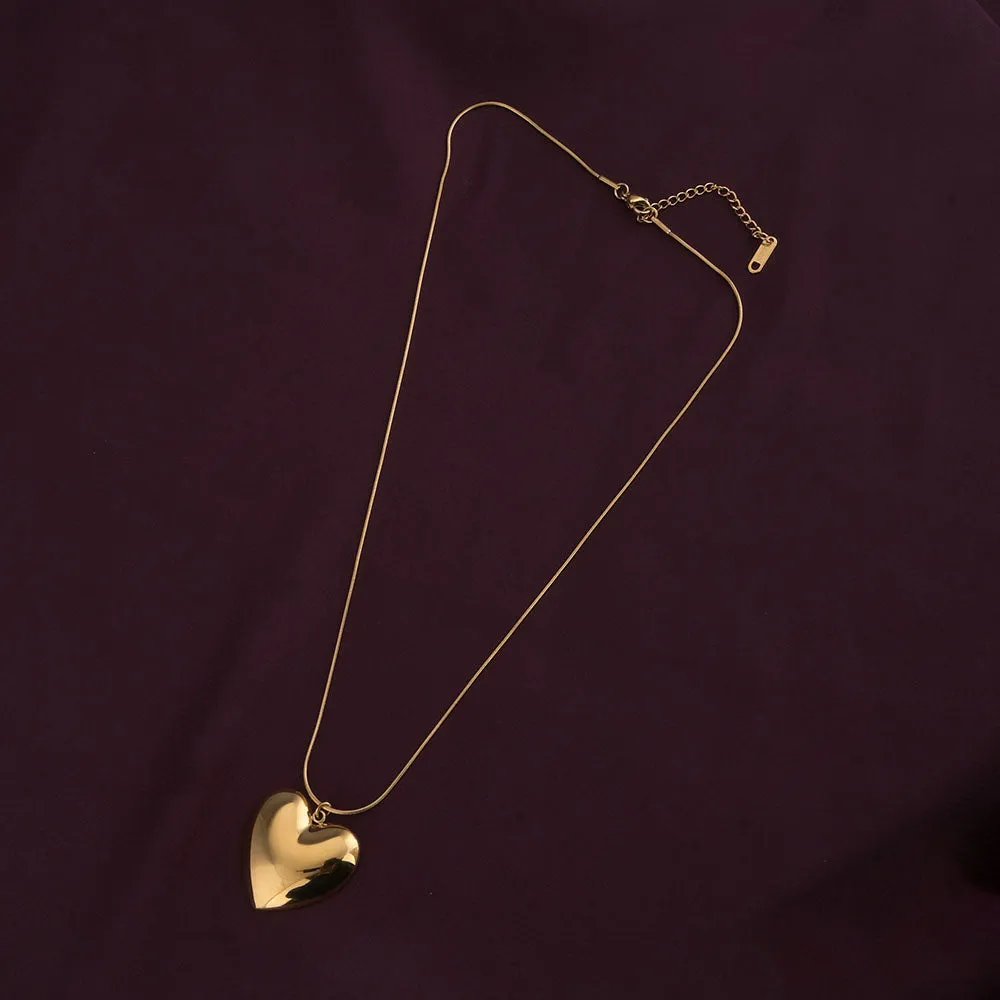 Heart Pendent Gold Chain Necklace