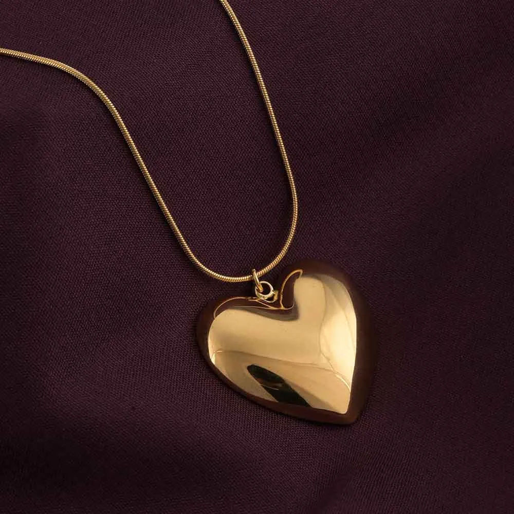 Heart Pendent Gold Chain Necklace