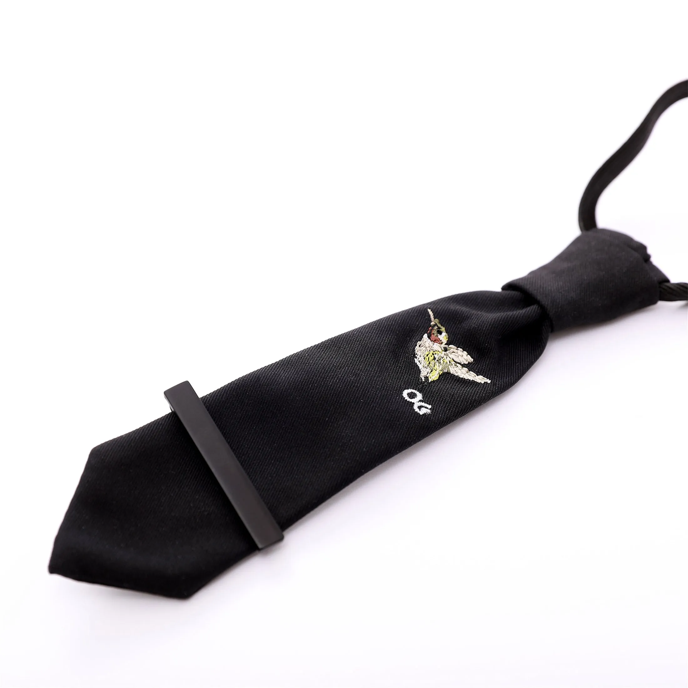 Necktie with Embroidery