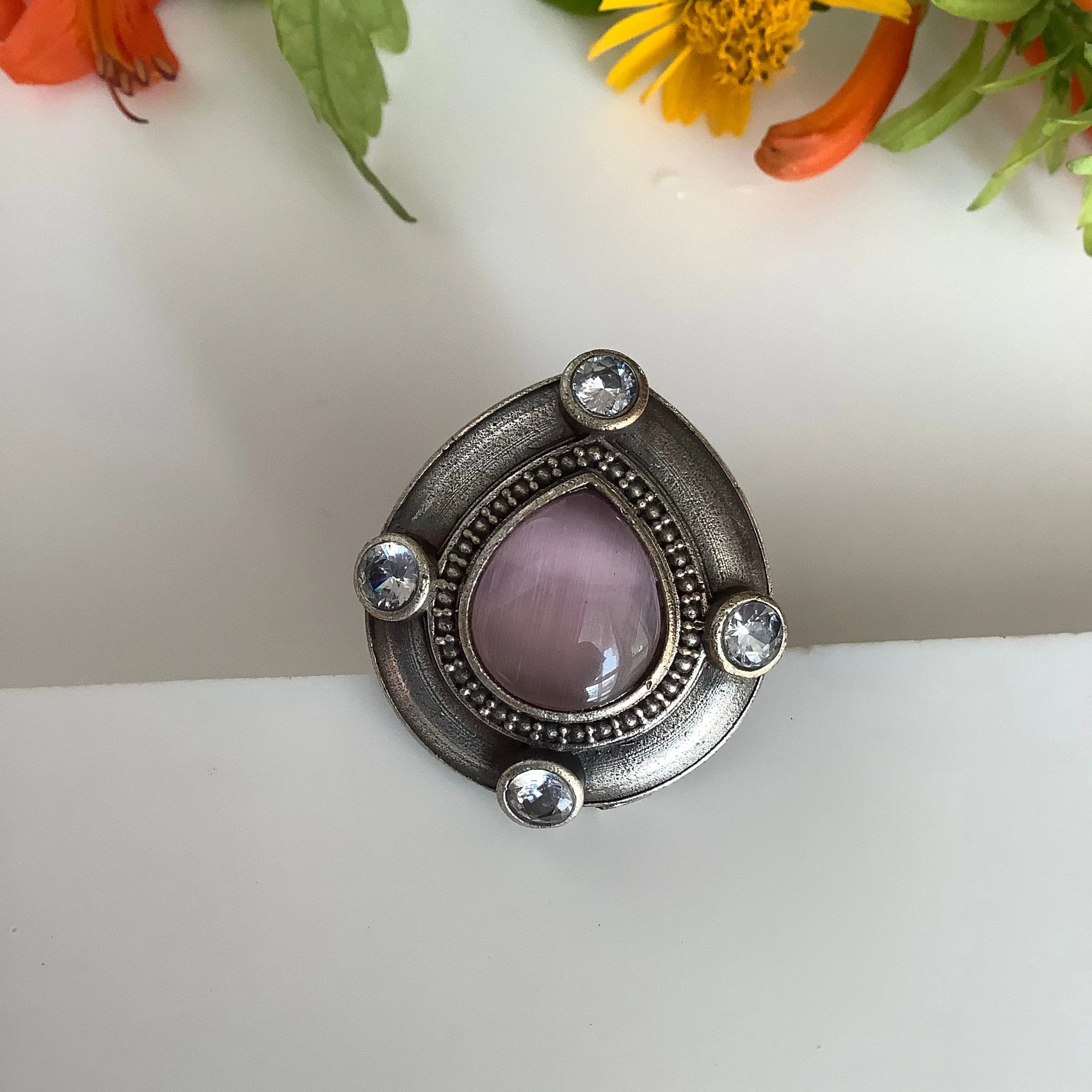 Salvanity German Silver Pearl Ace Finger Ring (Monalisa Pink)